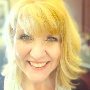 Meet your Posher, Darlene